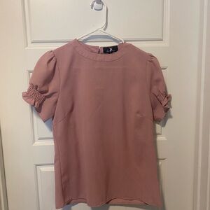 Chic Mauve Blouse with Puff Sleeves